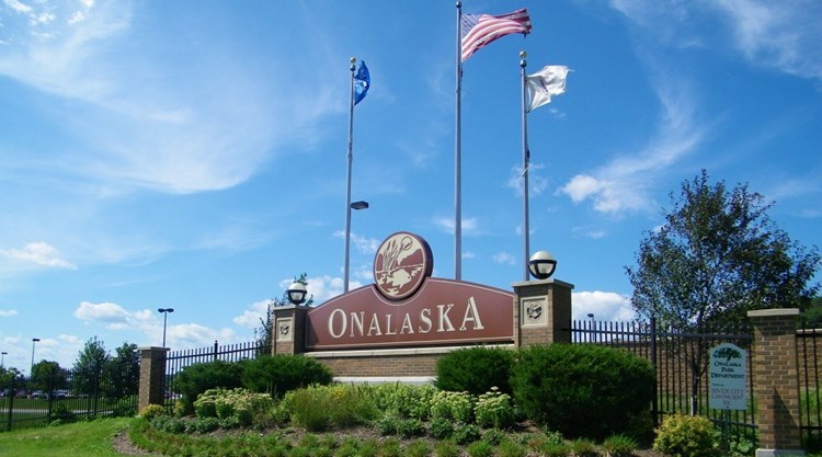 Onalaska, Wisconsin on the Mississippi River is located on I-90 and the Great River Road.